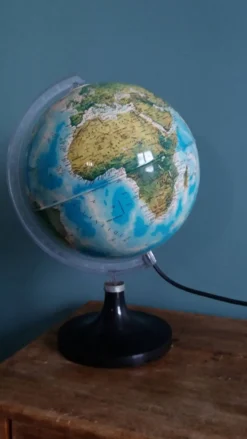 Globe terrestre lumineux Italie années 80