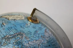 Globe terrestre lumineux 80's