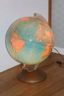 Globe terrestre lumineux xxl illumina 1964