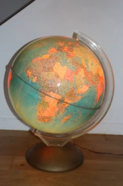 Globe terrestre lumineux xxl illumina 1964