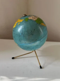 Globe terrestre mappemonde métal Cartes Tarides Paris vintage