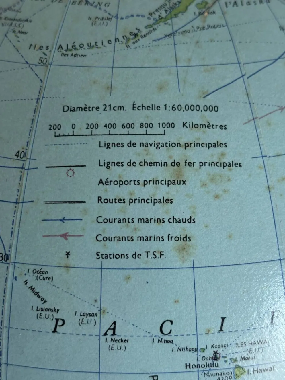 Globe terrestre, mappemonde tripode en verre Taride, 1962