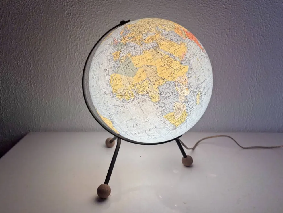 Globe terrestre, mappemonde tripode en verre Taride, 1962