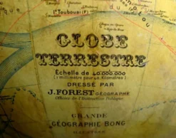 Globe terrestre signé J.Forest – Fin XIXe