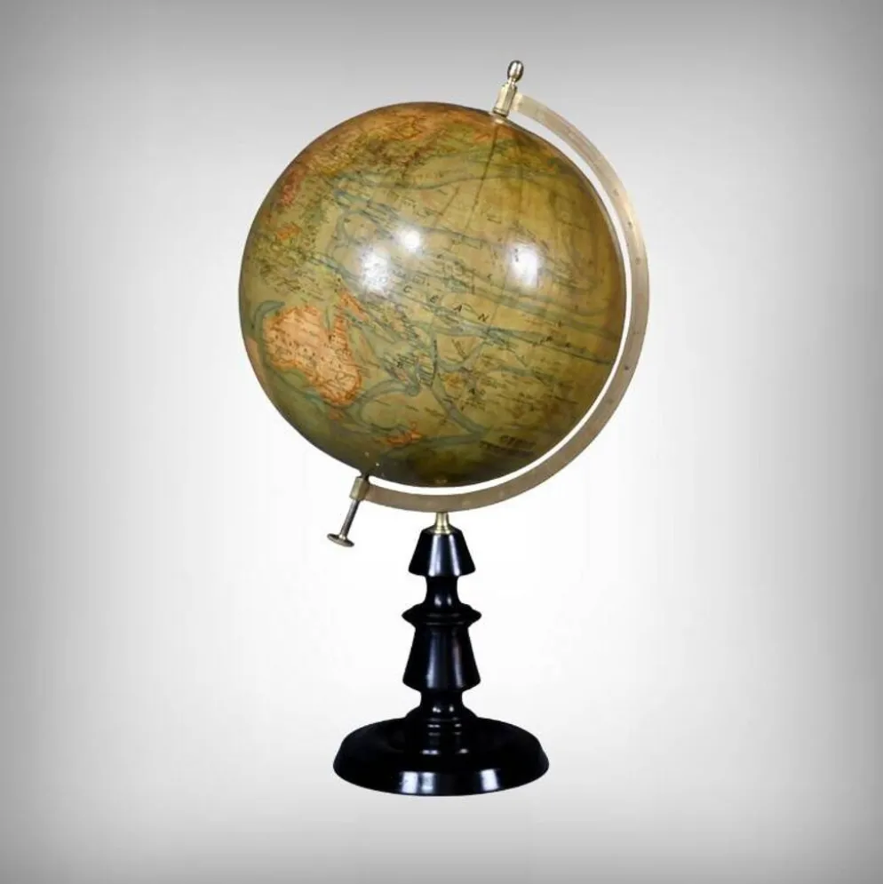 Globe terrestre signé J.Forest – Fin XIXe