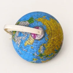 Globe terrestre vintage
