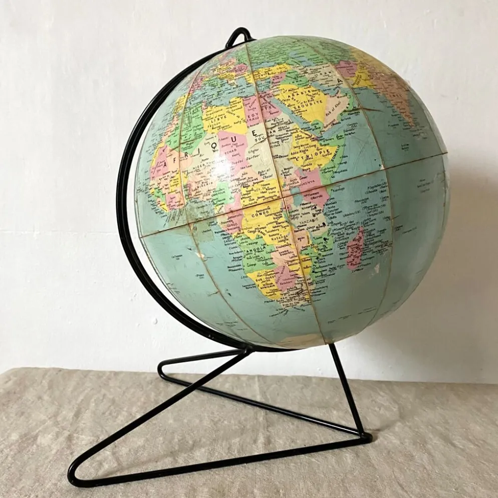 Globe terrestre vintage Girard et Barrère années 50