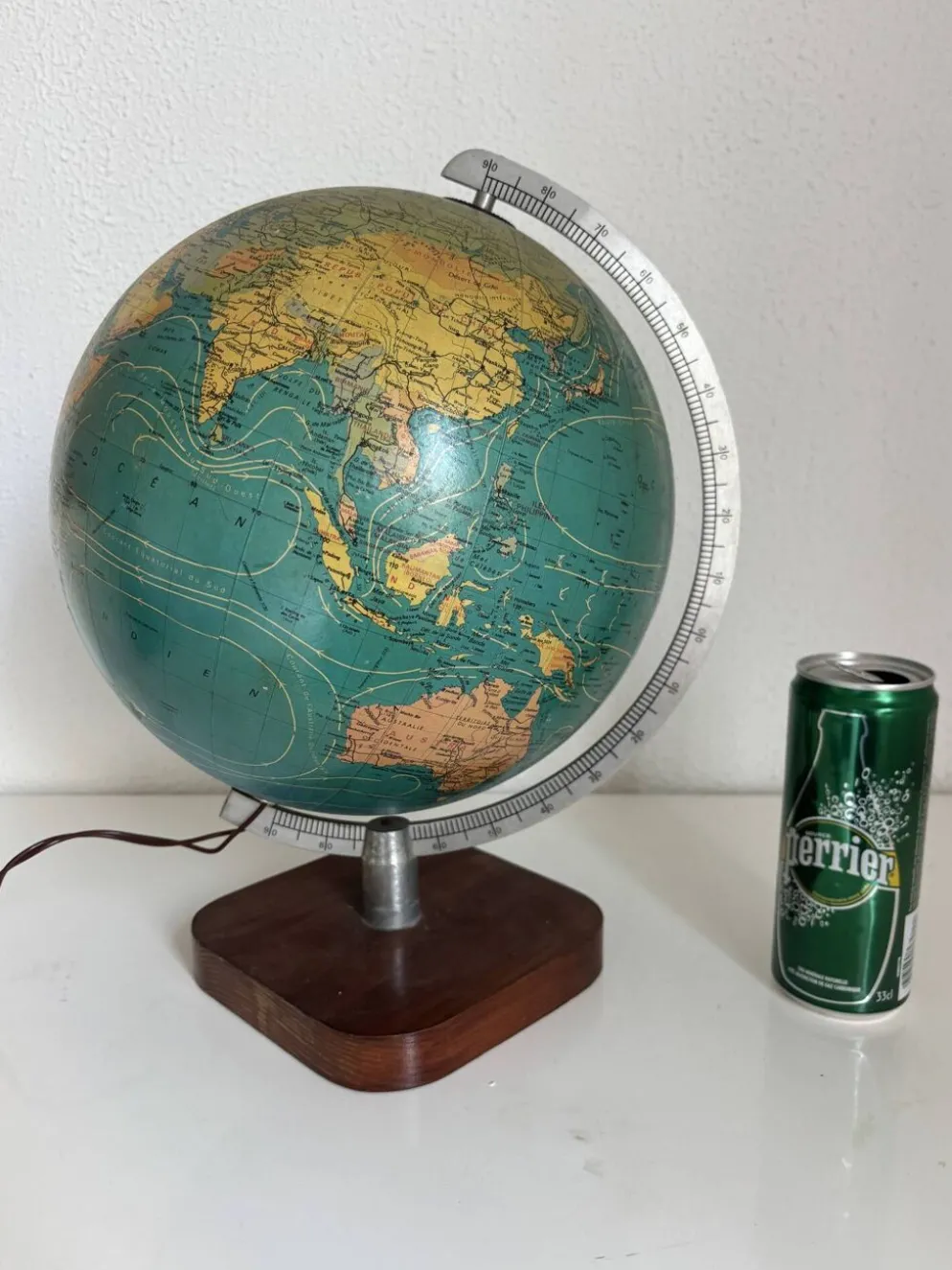 Globe terrestre vintage 1979 mappemonde bois Taride Paris France - 35 cm