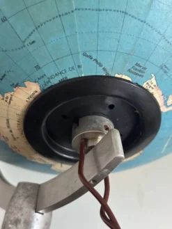 Globe terrestre vintage 1979 mappemonde bois Taride Paris France - 35 cm