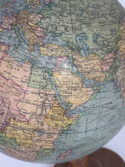 Globe vintage 1950 terrestre Girard et Barrère et Thomas - 46 cm