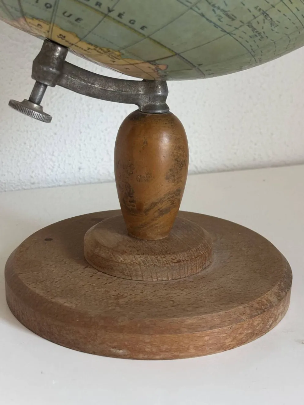 Globe vintage 1950 terrestre Girard et Barrère et Thomas - 46 cm