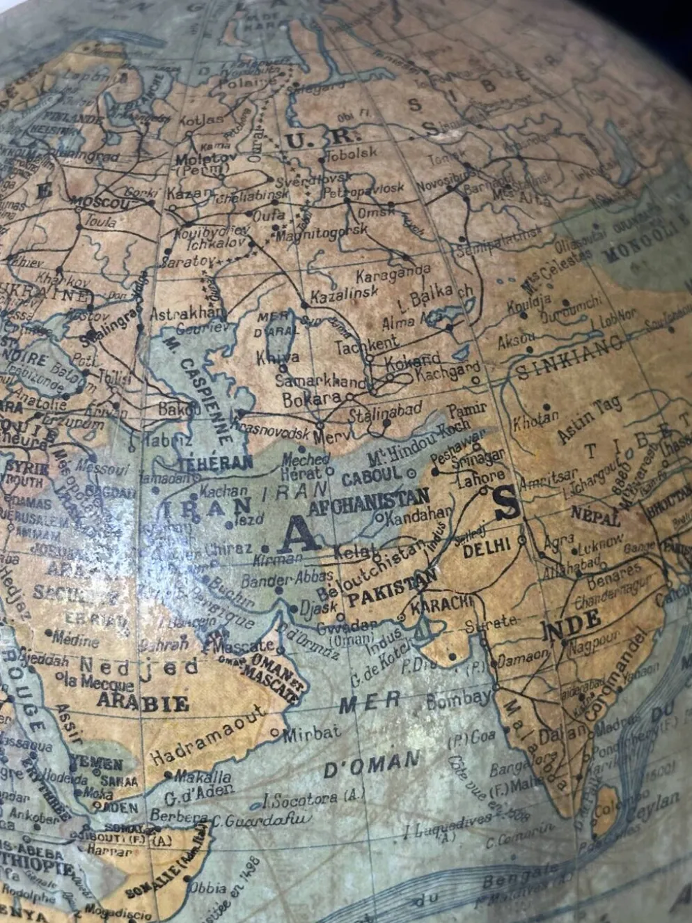 Globe vintage 1950 terrestre Girard et Barrère et Thomas - 33 cm