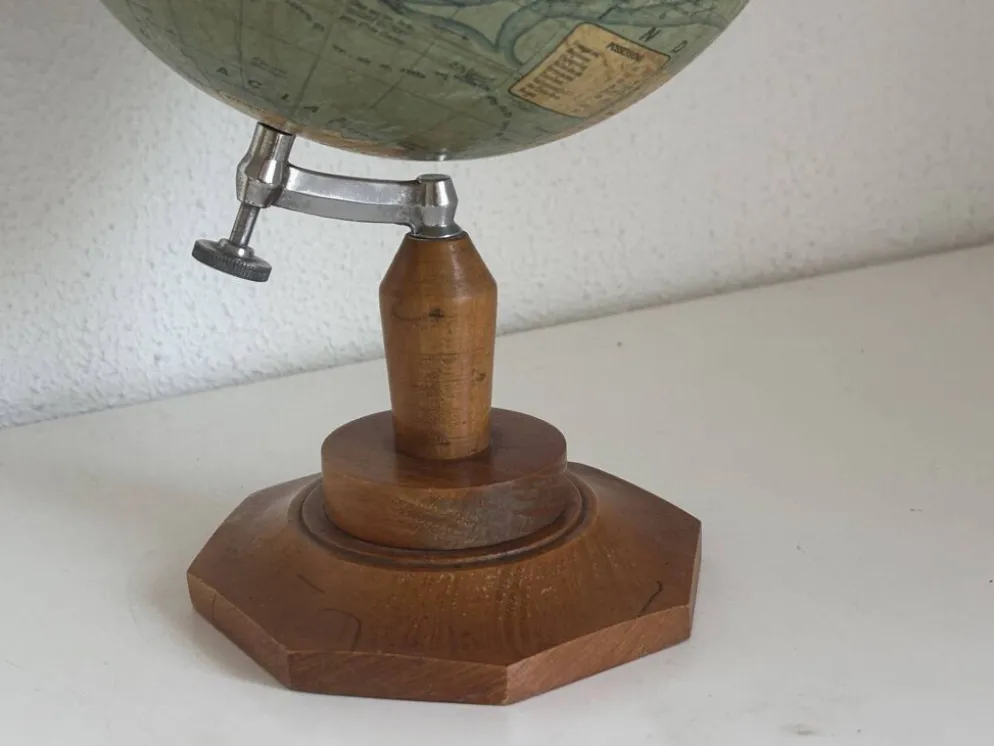 Globe vintage 1950 terrestre Girard et Barrère et Thomas - 33 cm