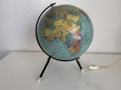 Globe vintage 1962 terrestre mappemonde verre tripode Taride - 28 cm