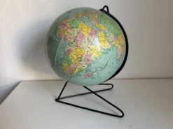 Globe vintage 1960 terrestre mappemonde Girard Barrère - 33 cm