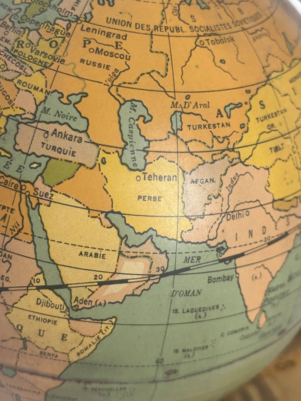 Globe vintage 1920 terrestre mappemonde métal USA - 25 cm
