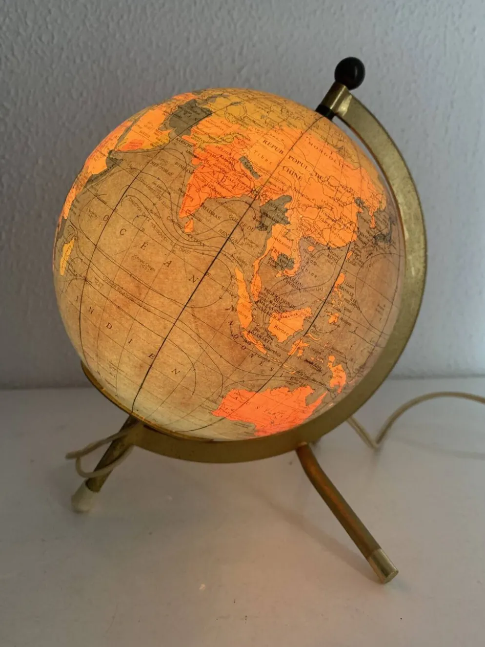 Globe vintage 1967 terrestre Taride tripode doré verre mappemonde - 22 cm