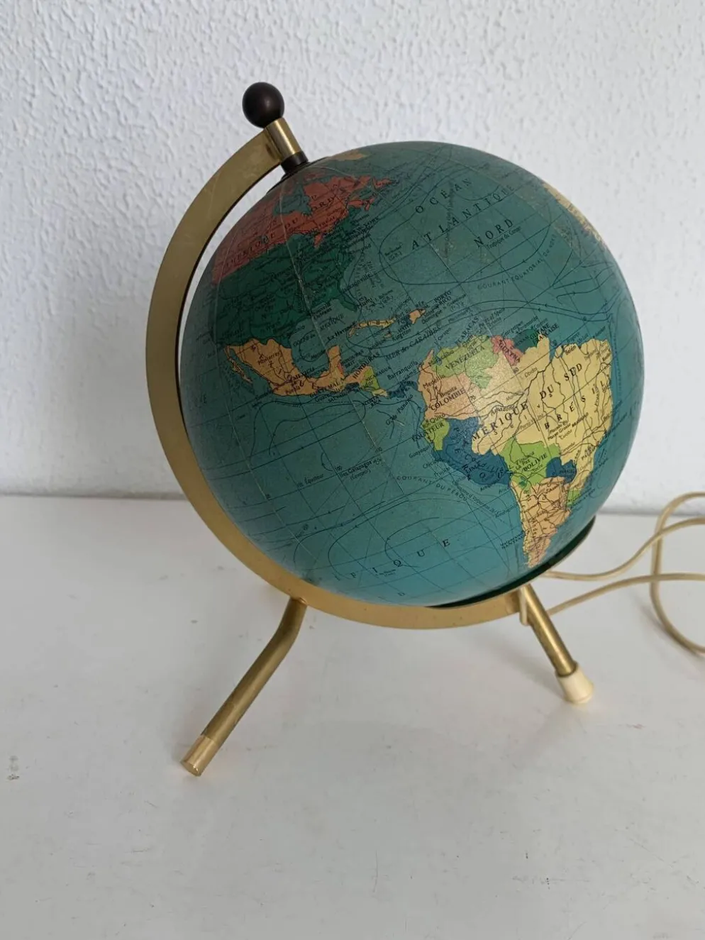 Globe vintage 1967 terrestre Taride tripode doré verre mappemonde - 22 cm