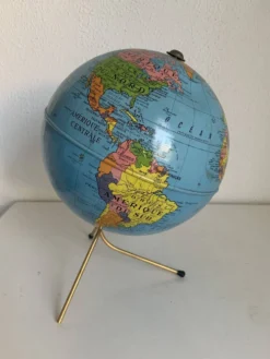Globe vintage 1960 terrestre Taride tripode métal doré - 28 cm