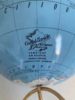 Globe vintage 1960 terrestre Taride tripode métal doré - 28 cm