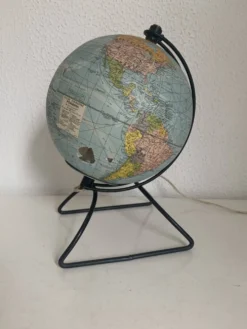 Globe vintage 1960 terrestre verre mappemonde Perrina - 24 cm