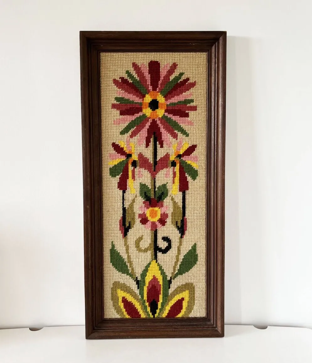 Grand canevas tapisserie laine fleur 1970