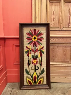 Grand canevas tapisserie laine fleur 1970