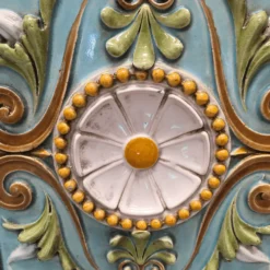Grand carrelage en céramique Art Nouveau français par Émile Müller, vers 1900.