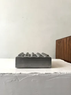 Grand cendrier ultima en aluminium signé LJUNGBERG & BACKSTRUM