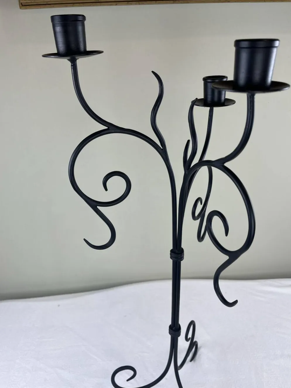 Grand chandelier en fer