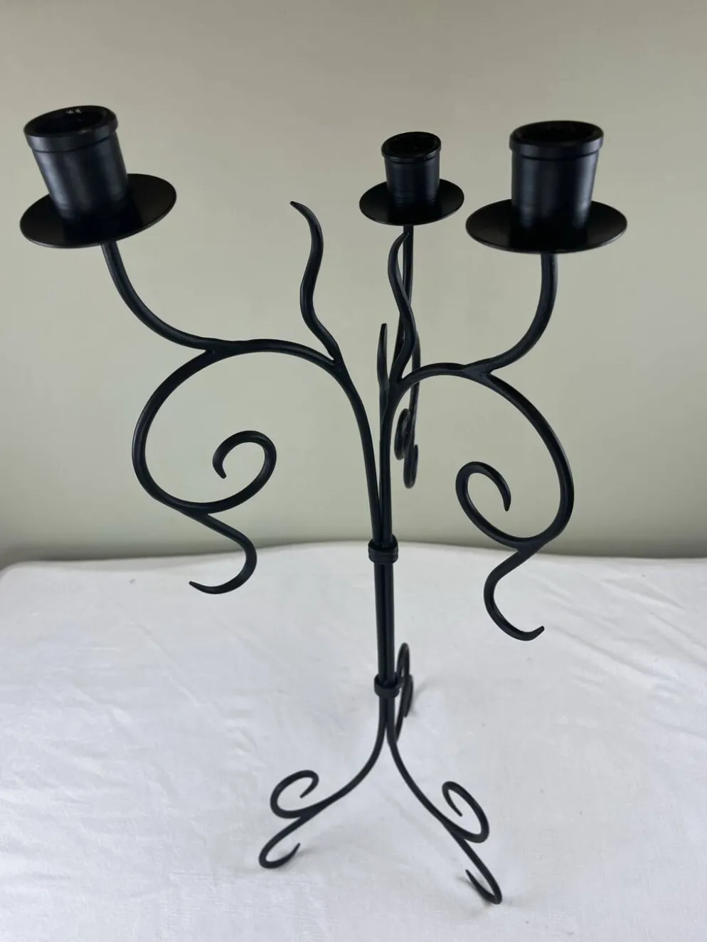 Grand chandelier en fer