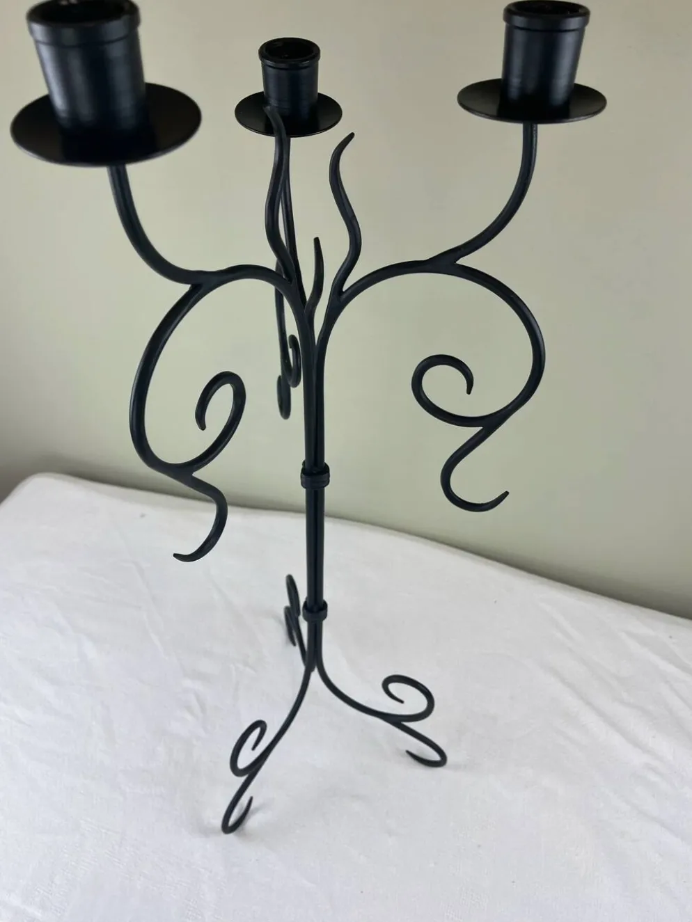 Grand chandelier en fer