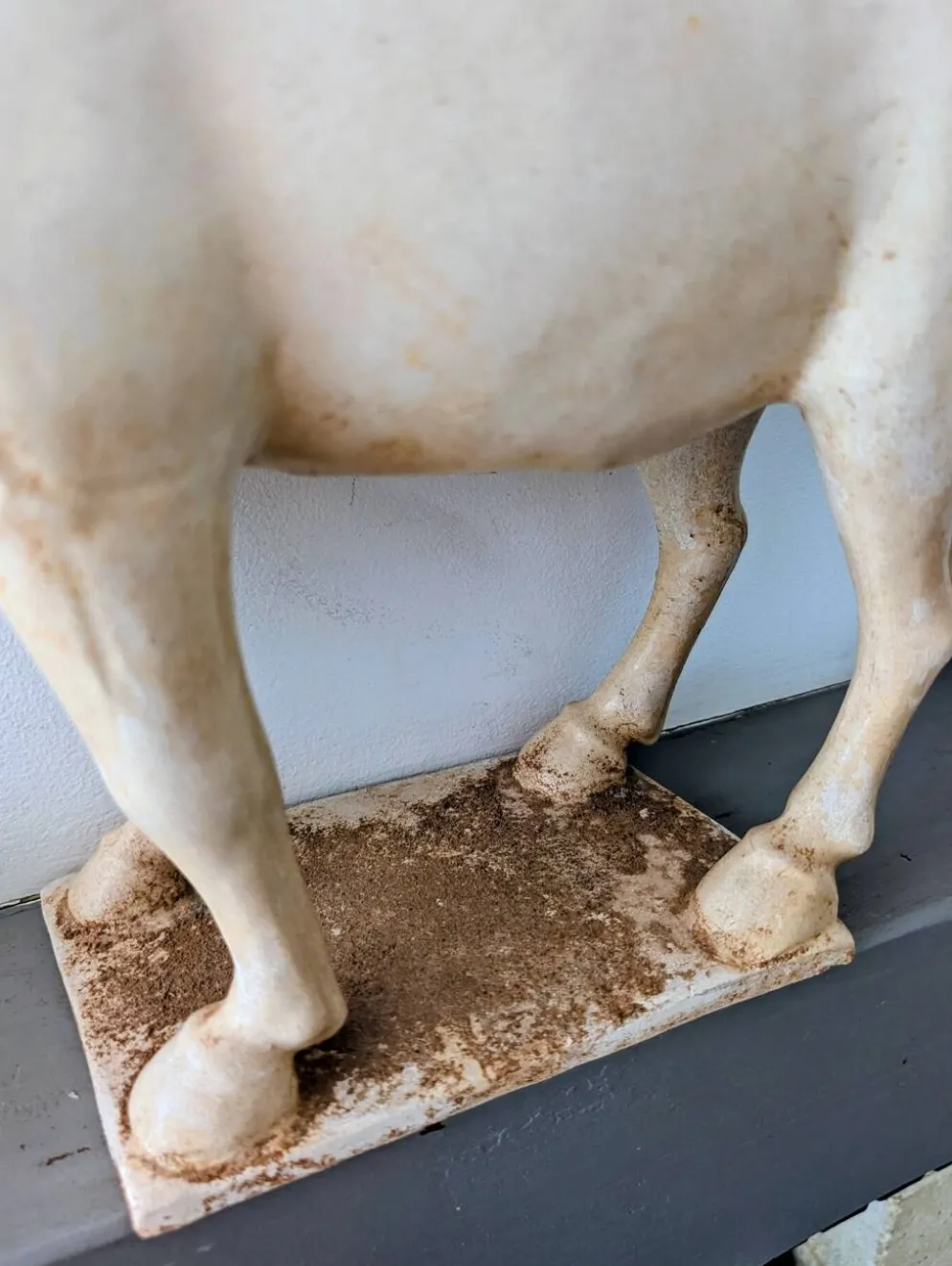 Grand cheval de style Tang en céramique craquelée 40 cm