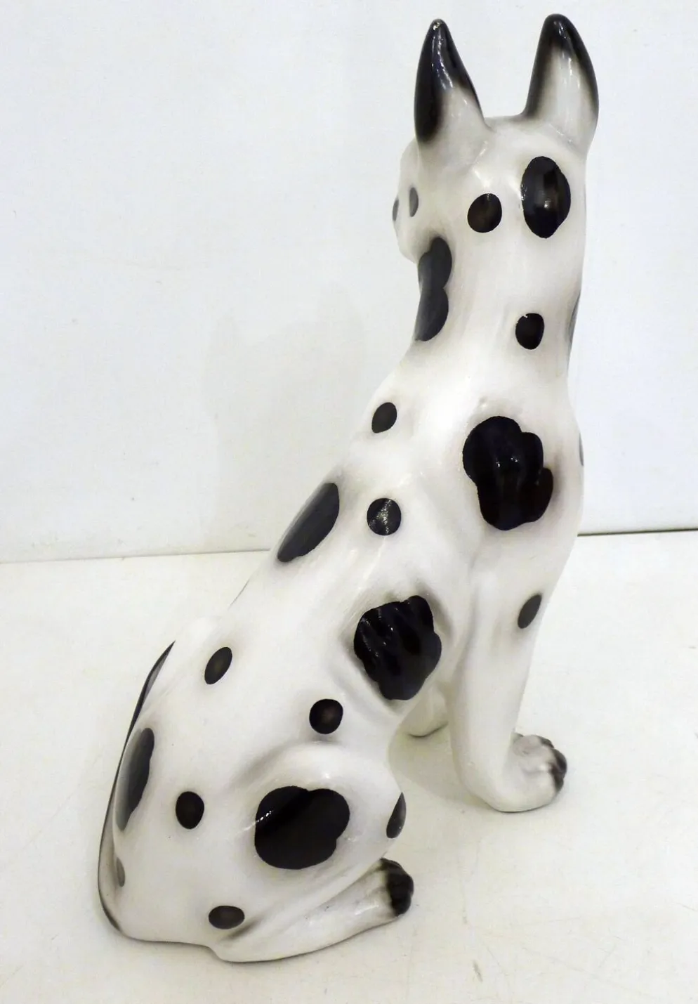 Grand chien en céramique (H 46 cm) noir & blanc