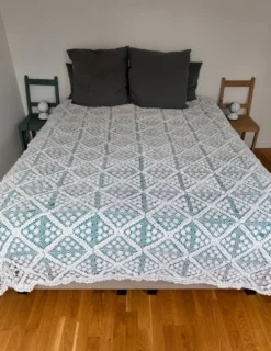 Grand dessus de lit vintage au crochet fait main