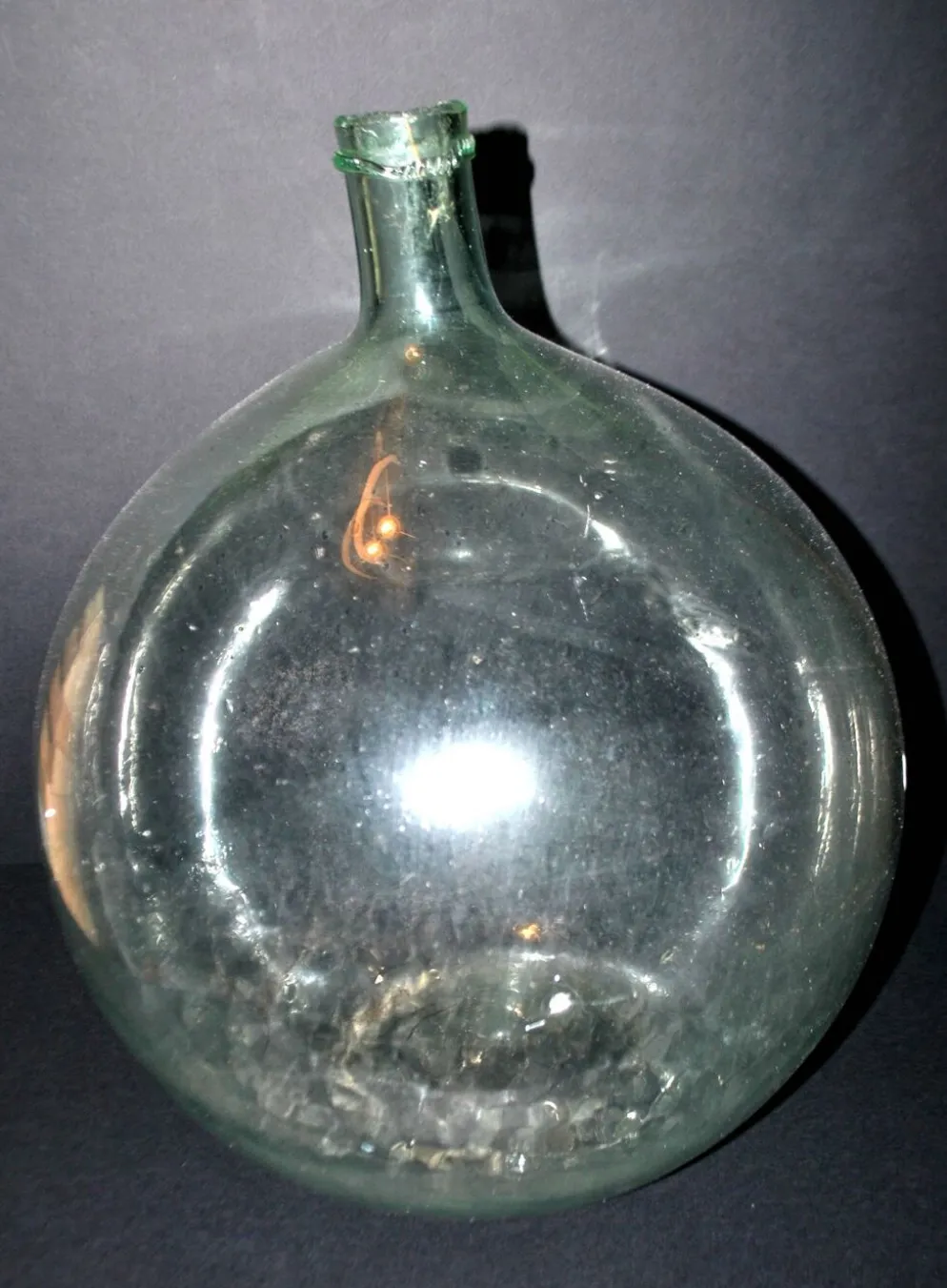 Grande Bonbonne Dame-Jeanne en verre vert clair vintage 20L H42cm