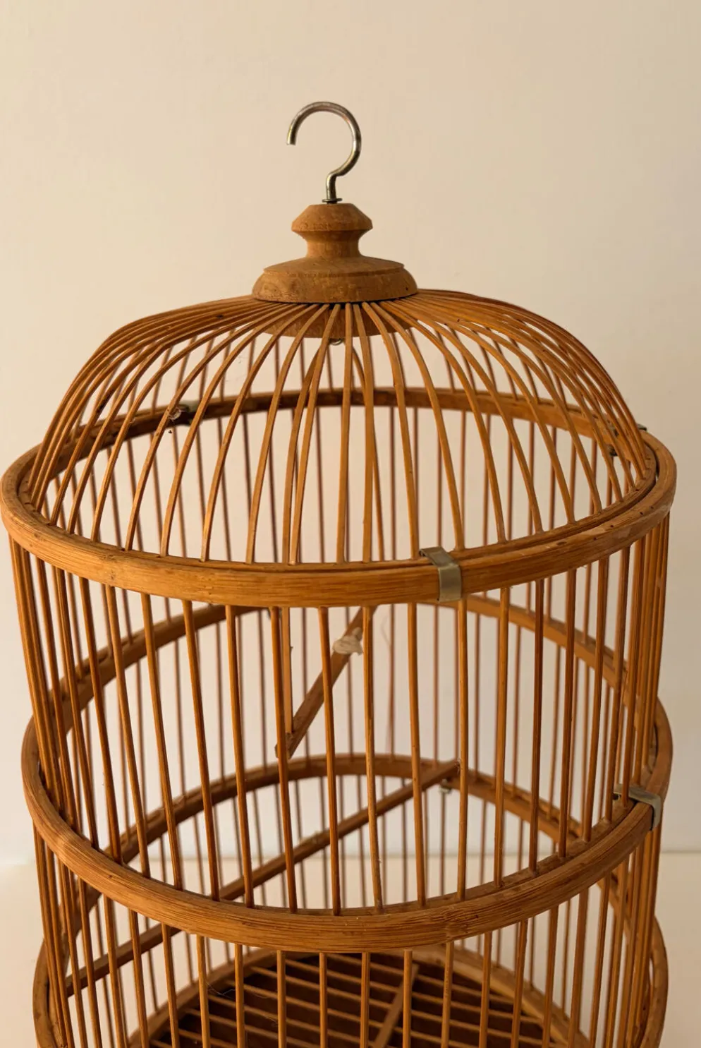 Grande Cage à oiseaux en bambou et rotin des années 70