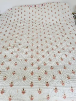 1850 grande courtepointe piquee 195 x 190 cm