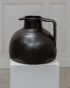 Grande cruche à boulanger en terre cuite de Jean et Geneviève Dubost