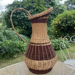 Grande Cruche , jarre en osier tressé bicolore h 61 cm