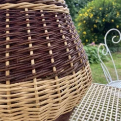 Grande Cruche , jarre en osier tressé bicolore h 61 cm