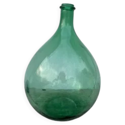 Grande dame Jeanne en verre vert
