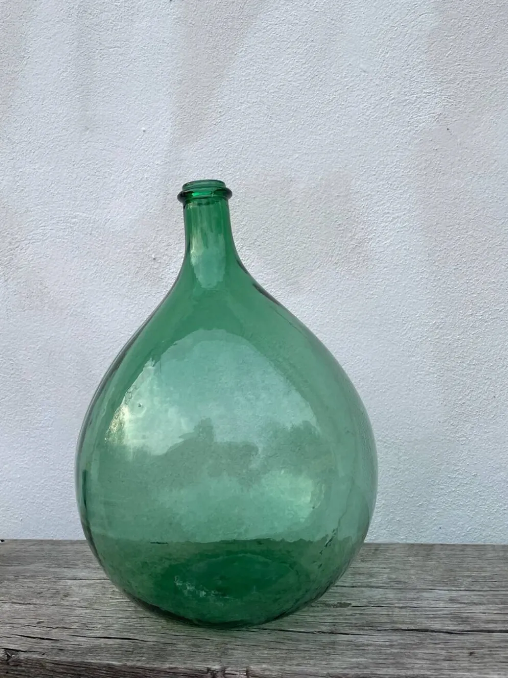 Grande dame Jeanne en verre vert