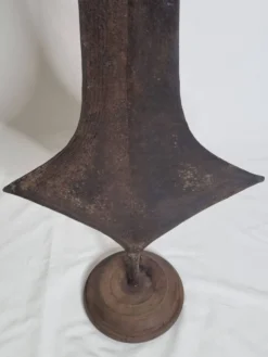 Grande monnaie Topoké dite Liganda fer forgé, sculpturale, fin XIXe, 160 cm