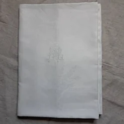 Grande nappe damassée - 2m x 4m10 - monogrammée BL, 1930