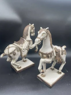 Grande paire de chevaux en céramique craquelée – Chine XXe
