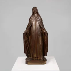 Grande statue de Sainte Marie en bronze peint en plâtre, Belgique, années 1930.