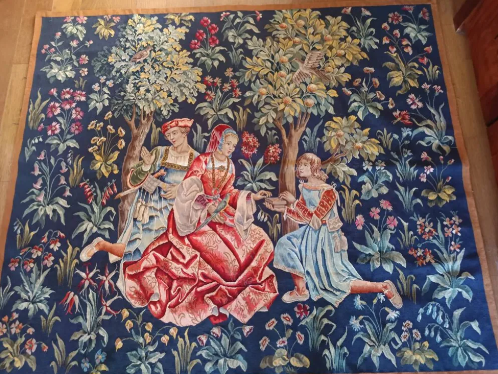 Grande tapisserie Jules Pansu – La Dame au coffret – Point d’Halluin