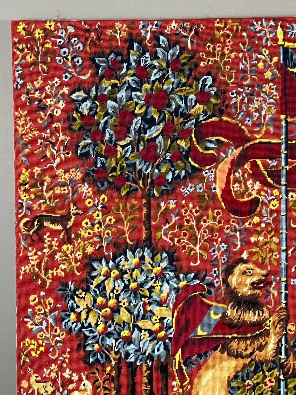 Grande tapisserie murale, « La Dame à la Licorne »