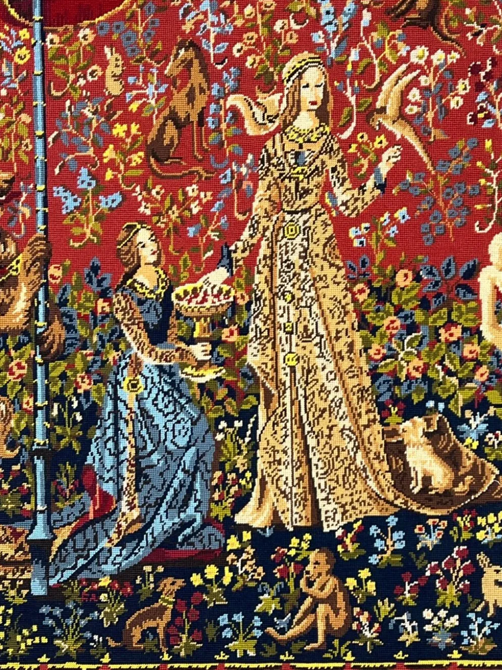 Grande tapisserie murale, « La Dame à la Licorne »
